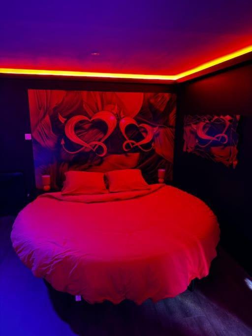 Love Room Passion Saint-Hilaire-de-Talmont Extérieur photo