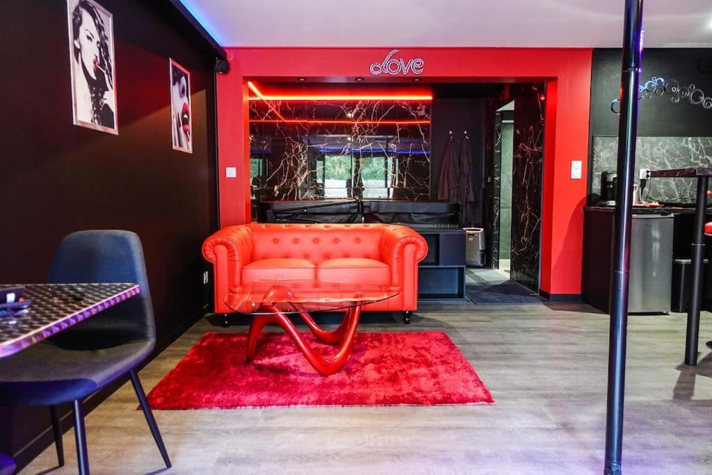 Love Room Passion Saint-Hilaire-de-Talmont Extérieur photo